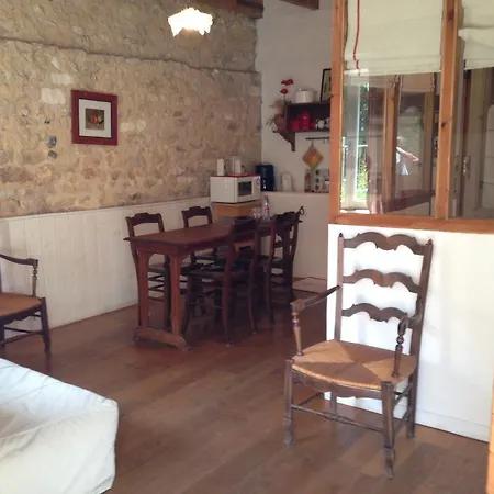 La Ferme Du Dizacre Bed & Breakfast Leubringhen
