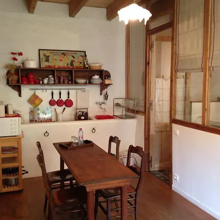 La Ferme Du Dizacre Bed & Breakfast