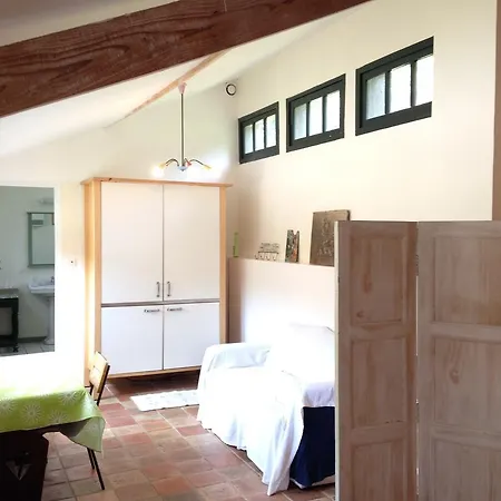 Couette-café La Ferme Du Dizacre