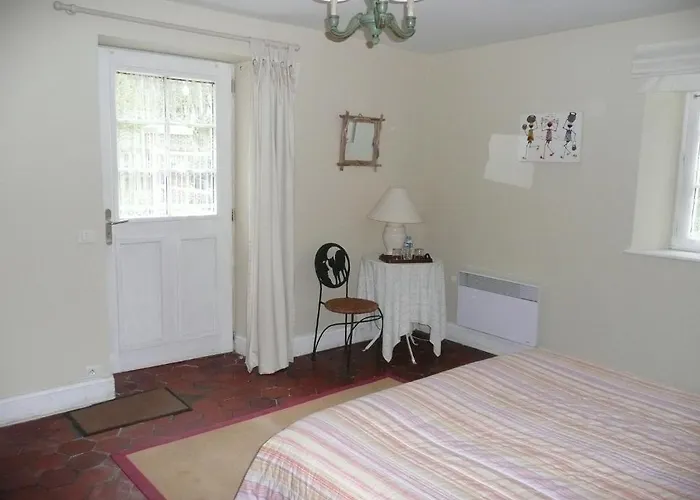 La Ferme Du Dizacre Bed & Breakfast