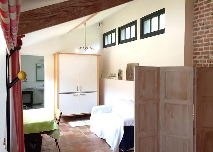 ベッド・アンド・ブレックファスト La Ferme Du Dizacre